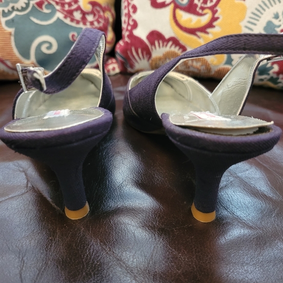 Jacques Vert dress shoes - Picture 6 of 13